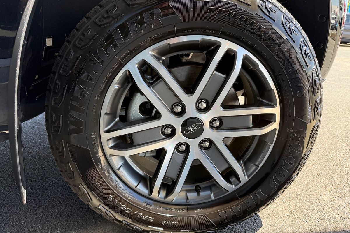 2025 Ford Everest Trend 2.0L