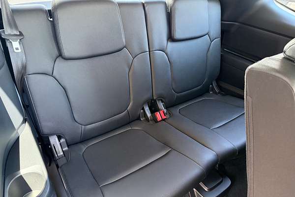 2025 Ford Everest Trend 2.0L