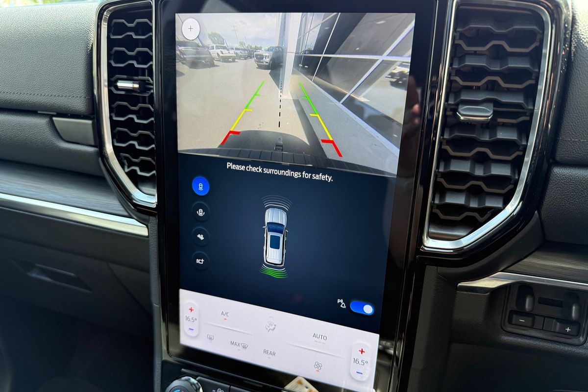 2025 Ford Everest Trend 2.0L