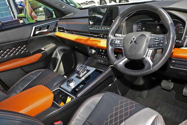 2021 Mitsubishi Outlander Exceed Tourer ZM