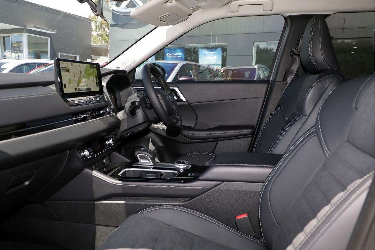 2025 Mitsubishi Outlander Aspire ZM