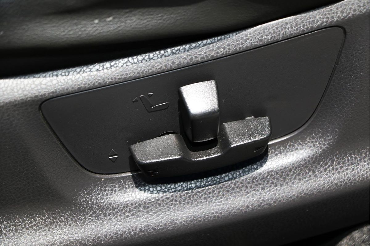 2019 Isuzu MU-X LS-T