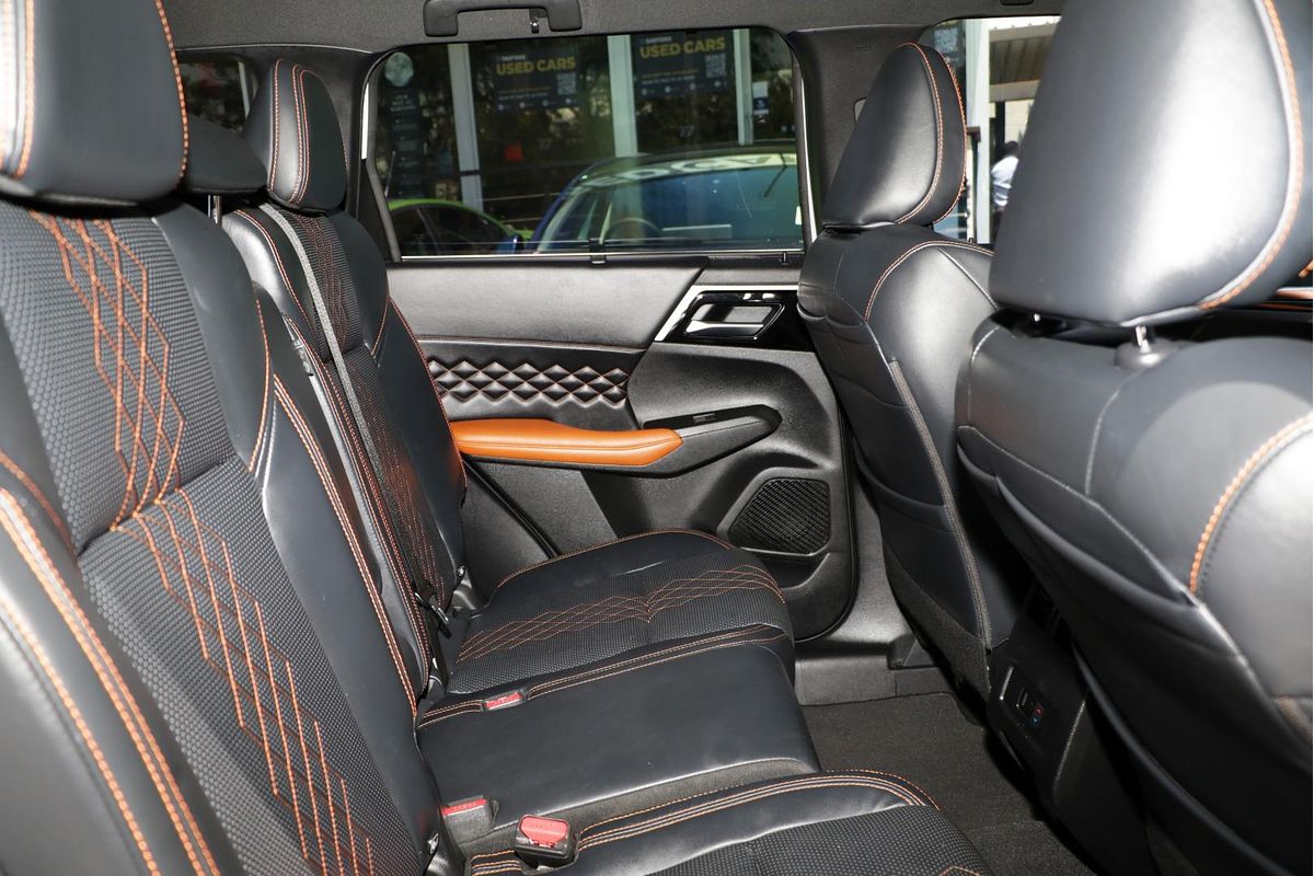 2021 Mitsubishi Outlander Exceed Tourer ZM