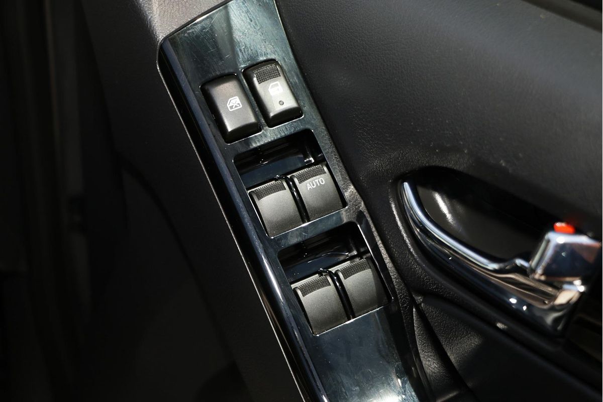 2019 Isuzu MU-X LS-T