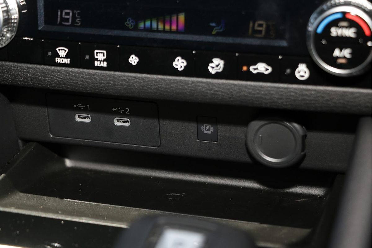 2025 Mitsubishi Outlander Aspire ZM