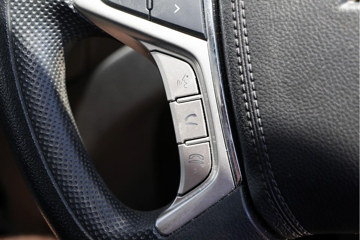 2023 Mitsubishi Triton GLX MR Rear Wheel Drive