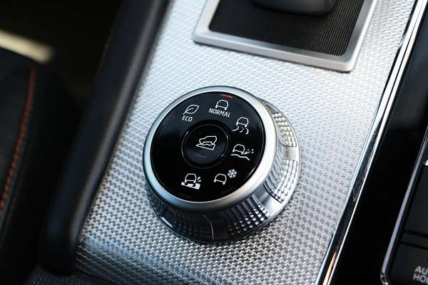 2021 Mitsubishi Outlander Exceed Tourer ZM