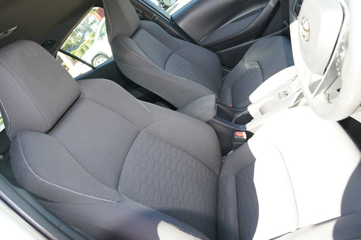 2022 Toyota Corolla Ascent Sport Hybrid ZWE211R