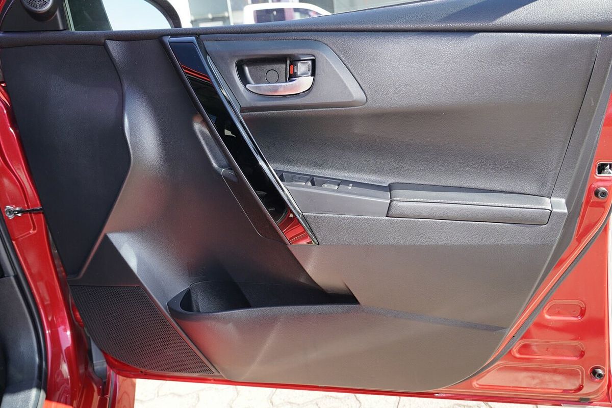 2015 Toyota Corolla ZR ZRE182R