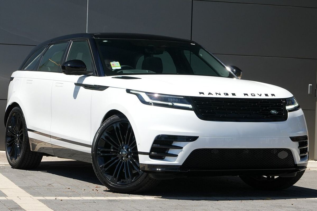 2025 Land Rover Range Rover Velar P250 Dynamic SE L560