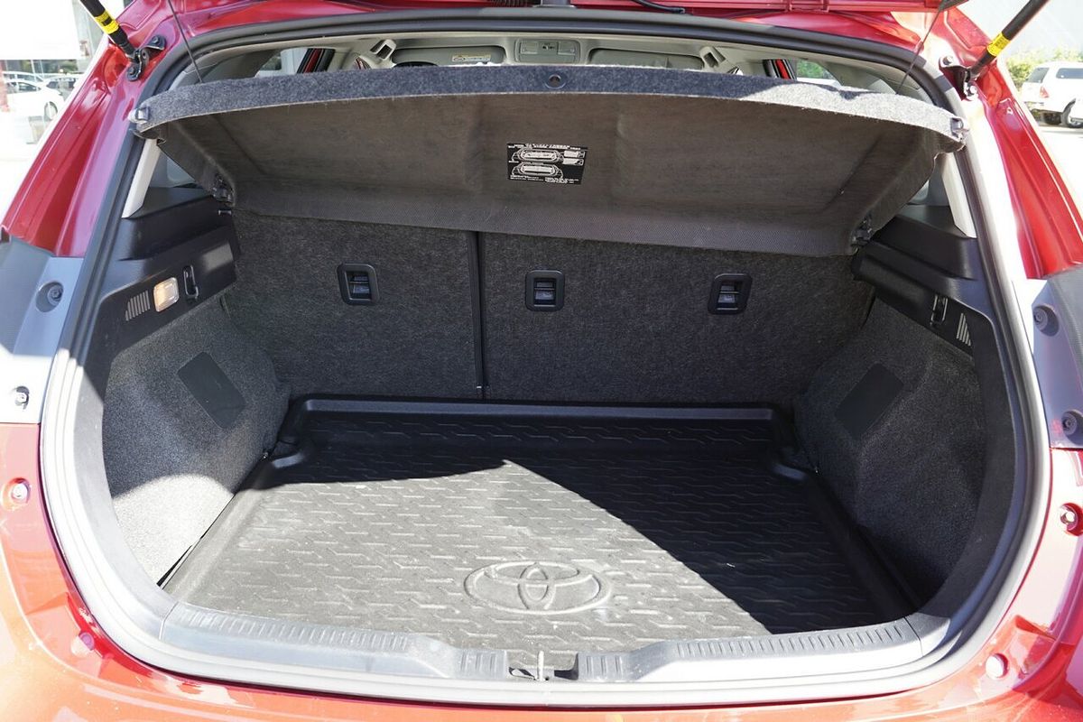 2015 Toyota Corolla ZR ZRE182R