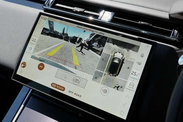 2025 Land Rover Range Rover Velar P250 Dynamic SE L560