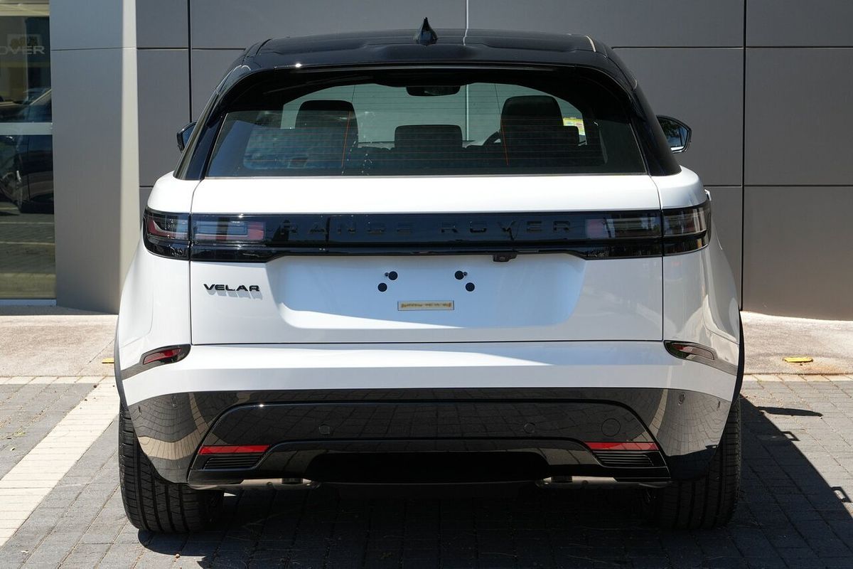 2025 Land Rover Range Rover Velar P250 Dynamic SE L560