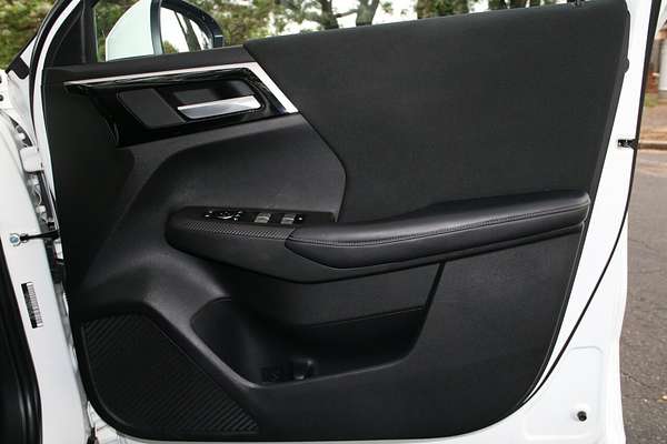 2022 Mitsubishi Outlander LS ZM