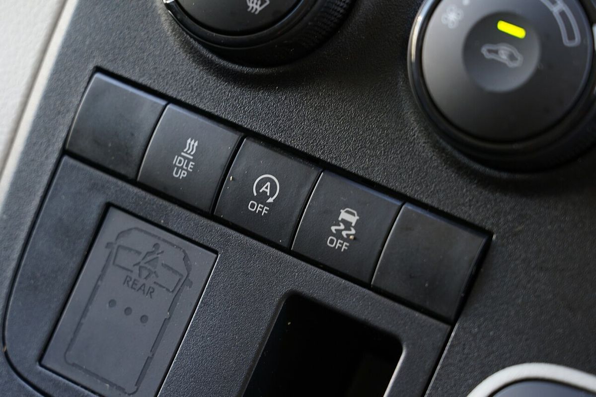 2022 Toyota Hiace GDH300R LWB