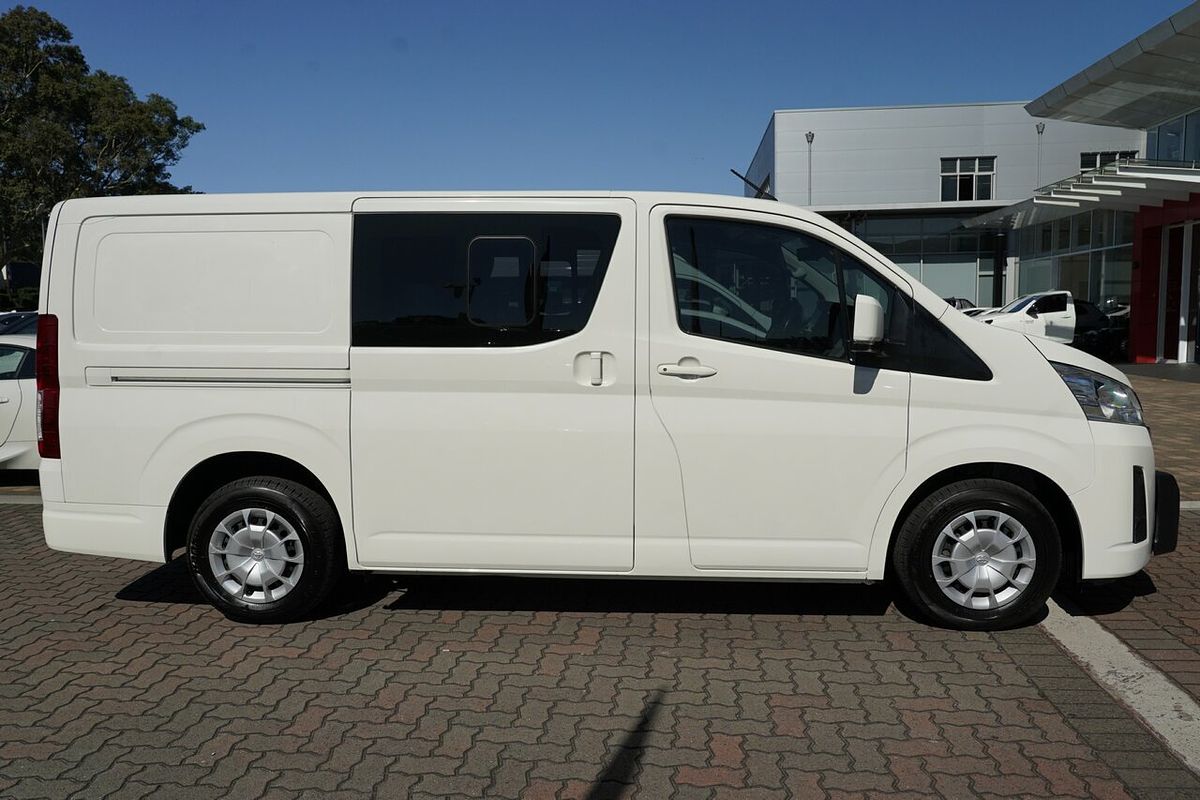 2022 Toyota Hiace GDH300R LWB