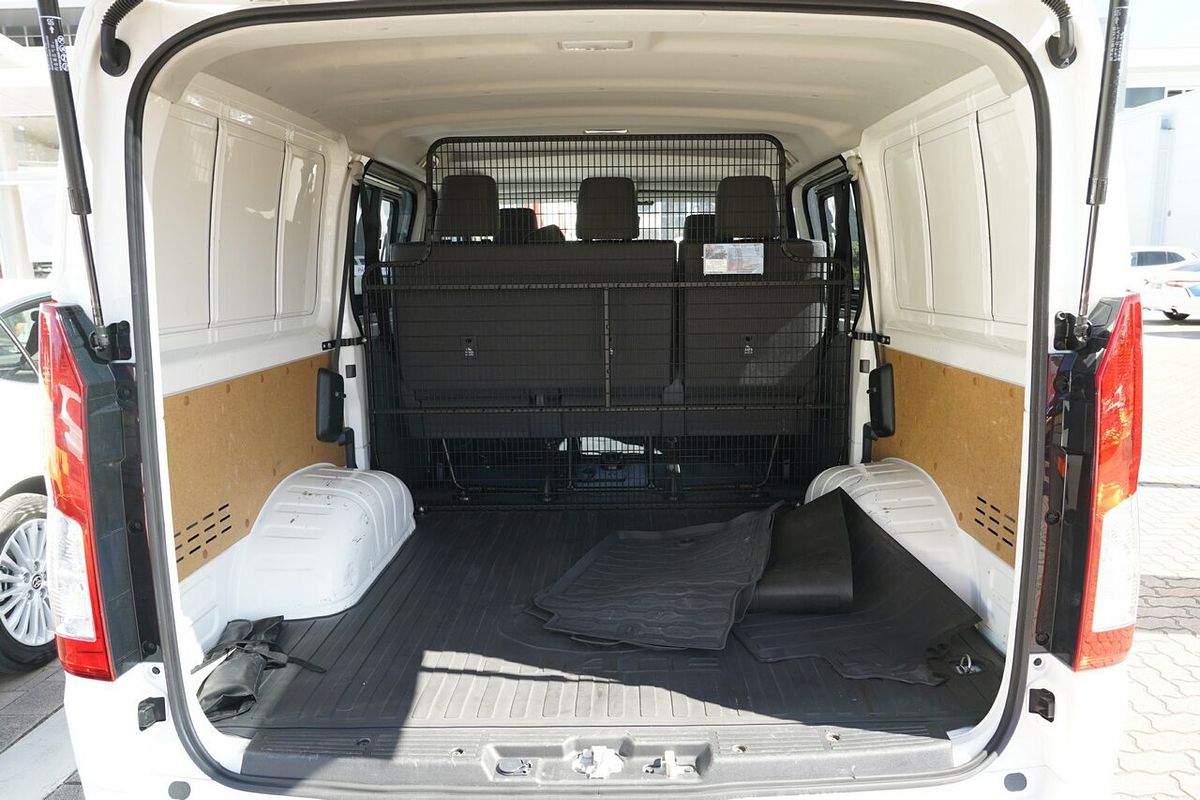 2022 Toyota Hiace GDH300R LWB