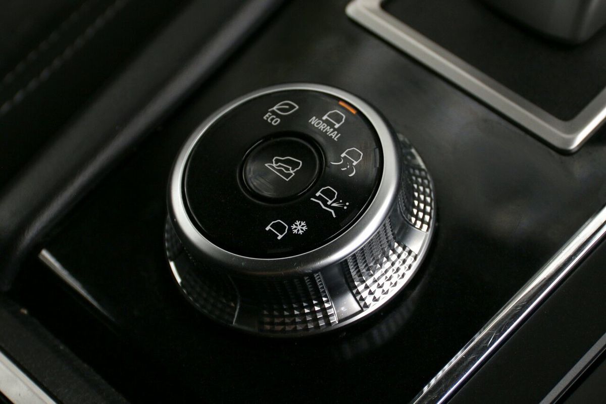 2022 Mitsubishi Outlander LS ZM