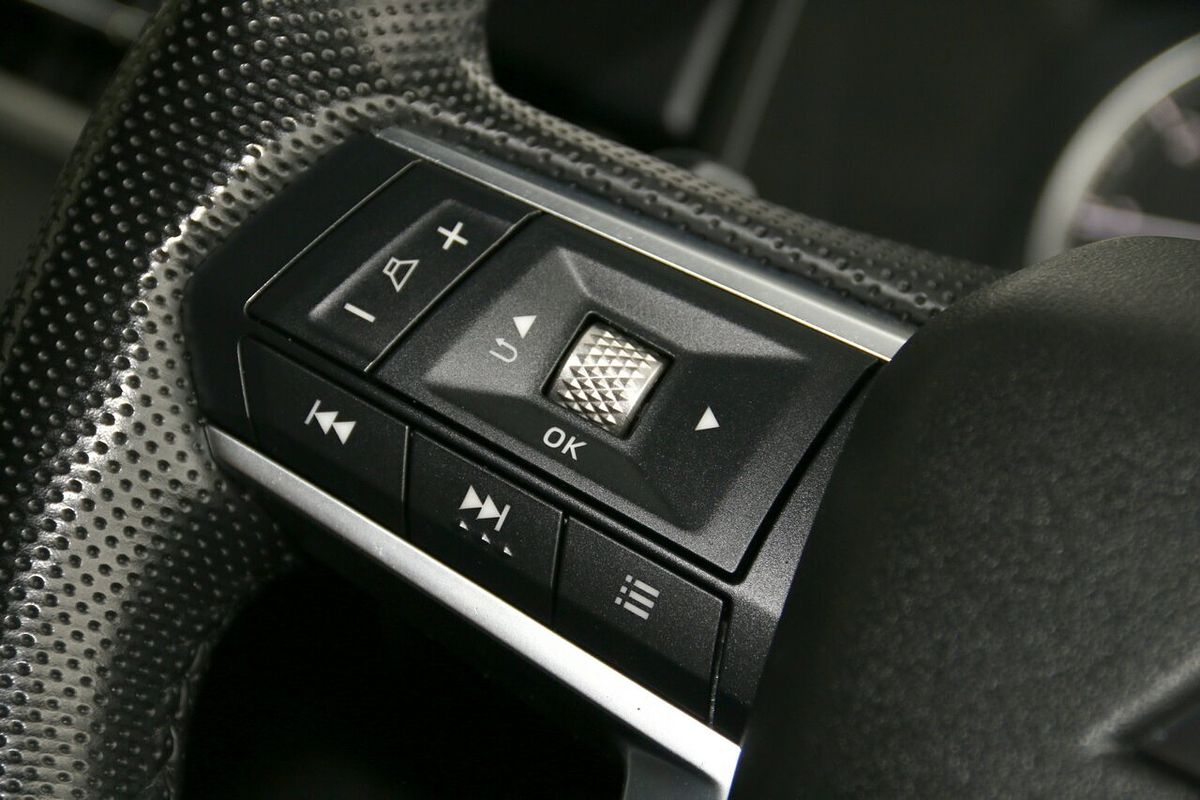 2022 Mitsubishi Outlander LS ZM