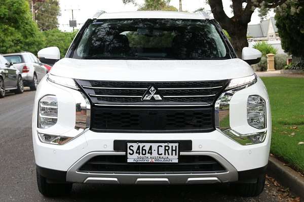 2022 Mitsubishi Outlander LS ZM