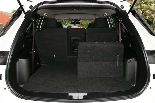 2022 Mitsubishi Outlander LS ZM