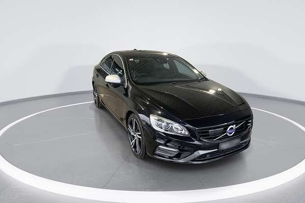 2017 Volvo S60 T6 R-Design