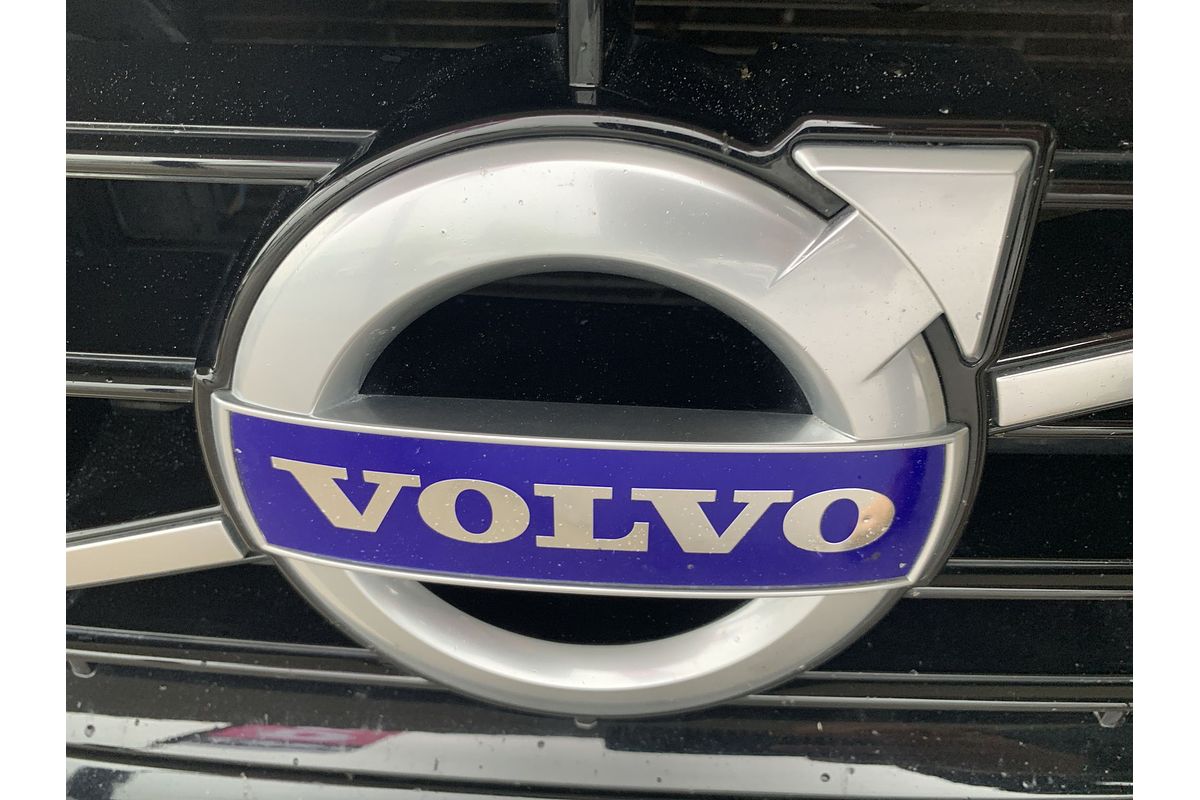 2017 Volvo S60 T6 R-Design