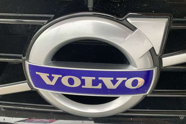 2017 Volvo S60 T6 R-Design