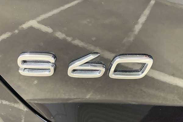 2017 Volvo S60 T6 R-Design