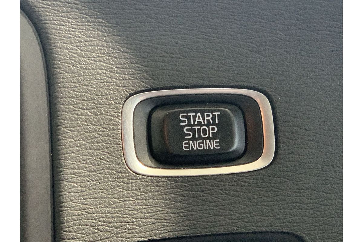 2017 Volvo S60 T6 R-Design