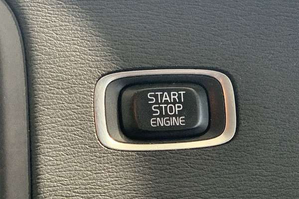 2017 Volvo S60 T6 R-Design