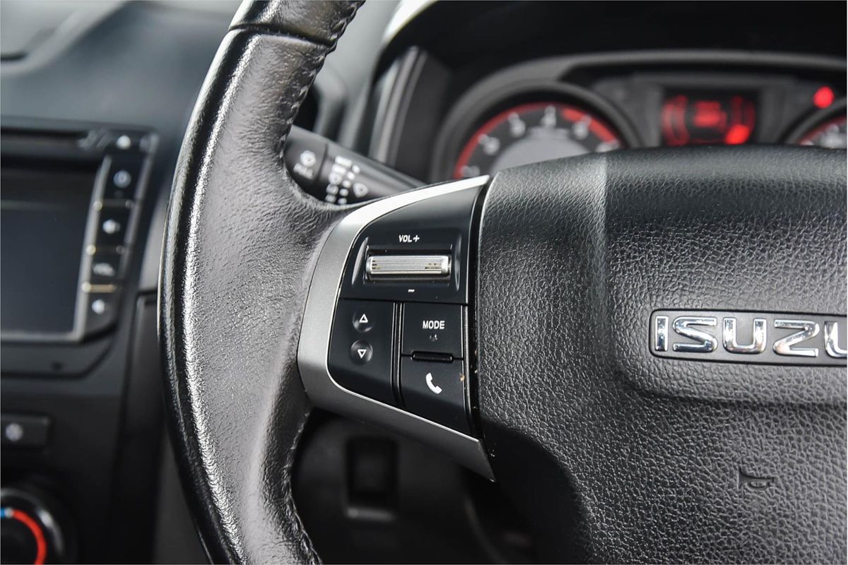 2019 Isuzu D-MAX SX 4X4