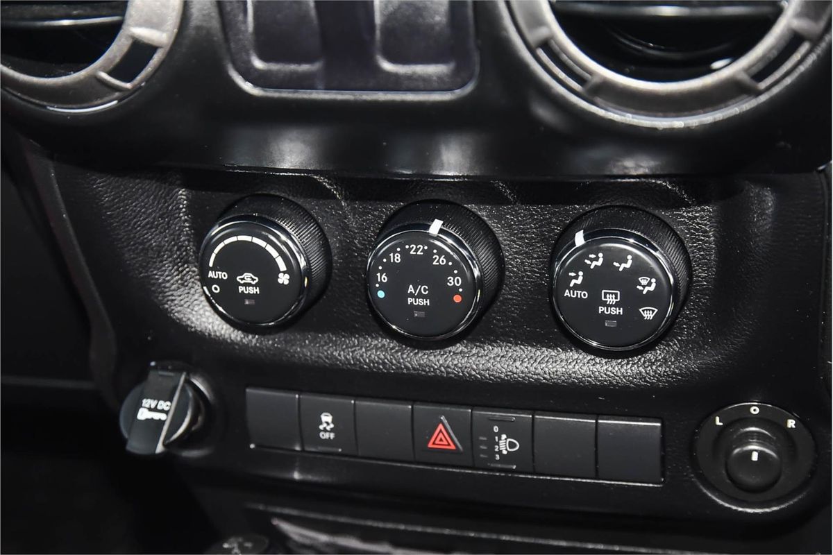 2014 Jeep Wrangler Sport JK