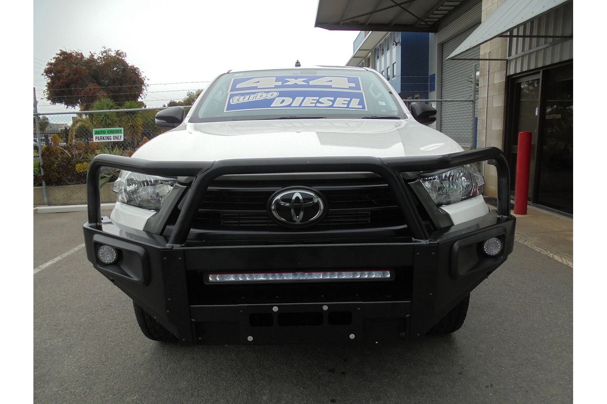 2021 Toyota Hilux SR GUN126R 4X4