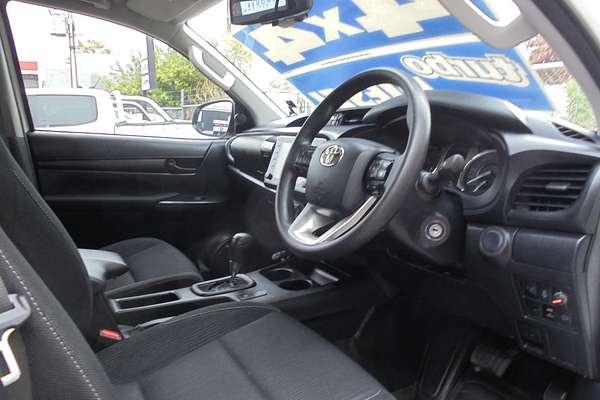 2021 Toyota Hilux SR GUN126R 4X4