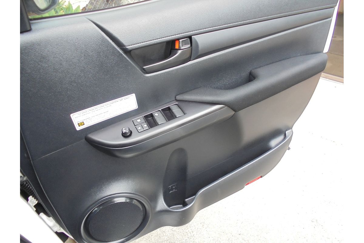 2021 Toyota Hilux SR GUN126R 4X4