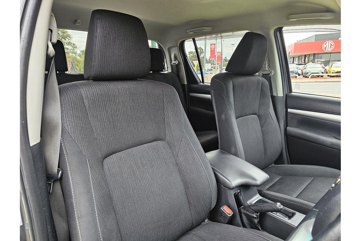 2019 Toyota Hilux SR5 GUN126R 4X4