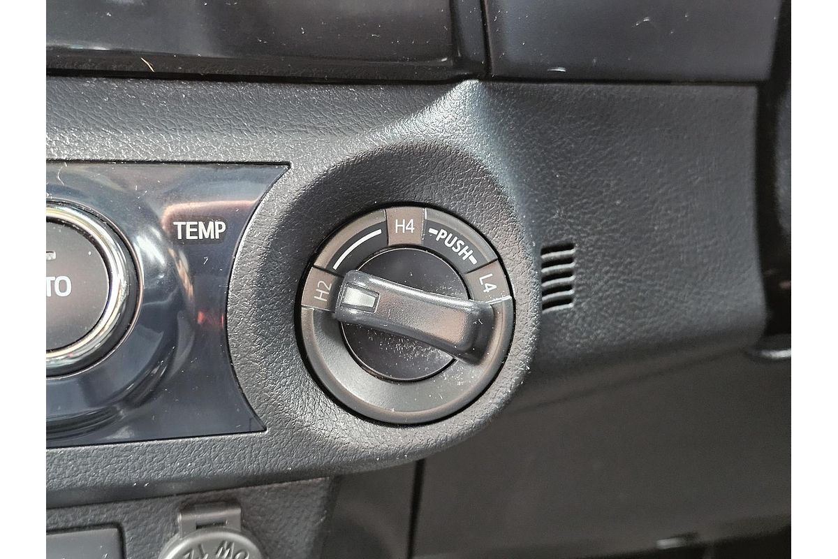 2019 Toyota Hilux SR5 GUN126R 4X4