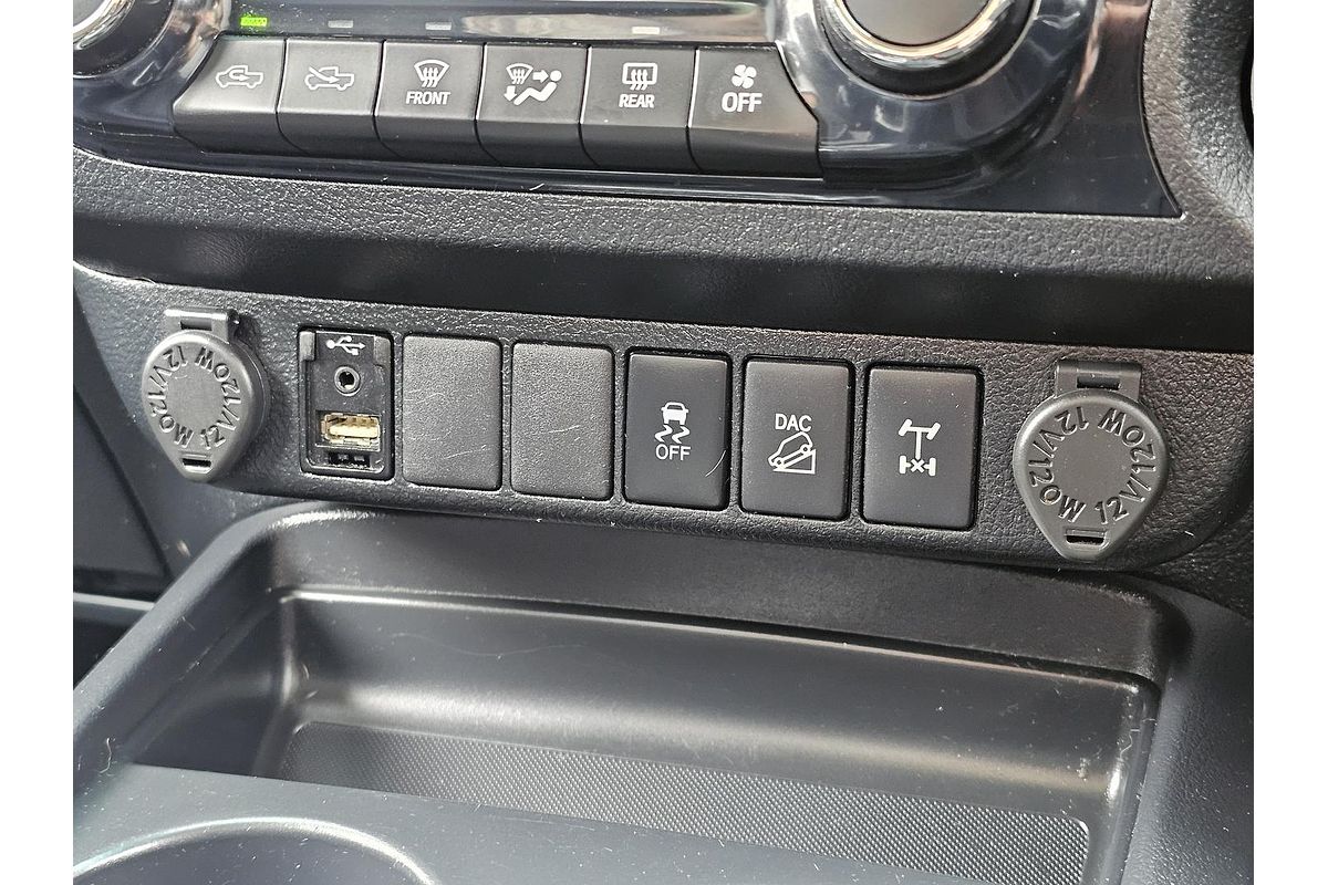 2019 Toyota Hilux SR5 GUN126R 4X4