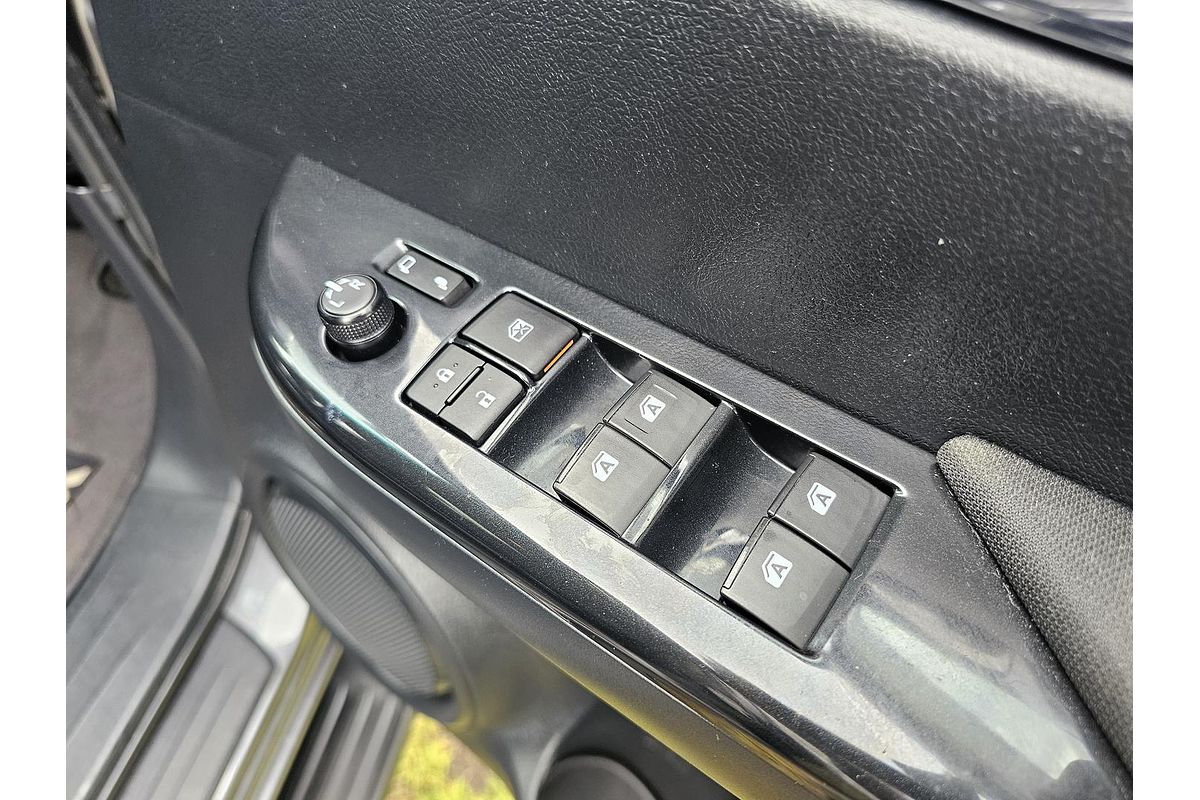 2019 Toyota Hilux SR5 GUN126R 4X4