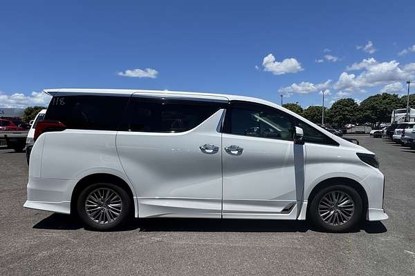 2021 Toyota Alphard