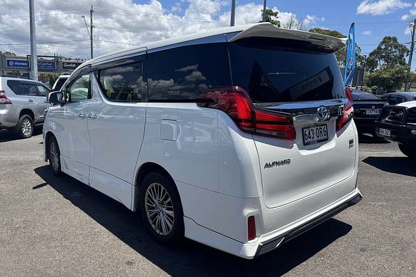 2021 Toyota Alphard