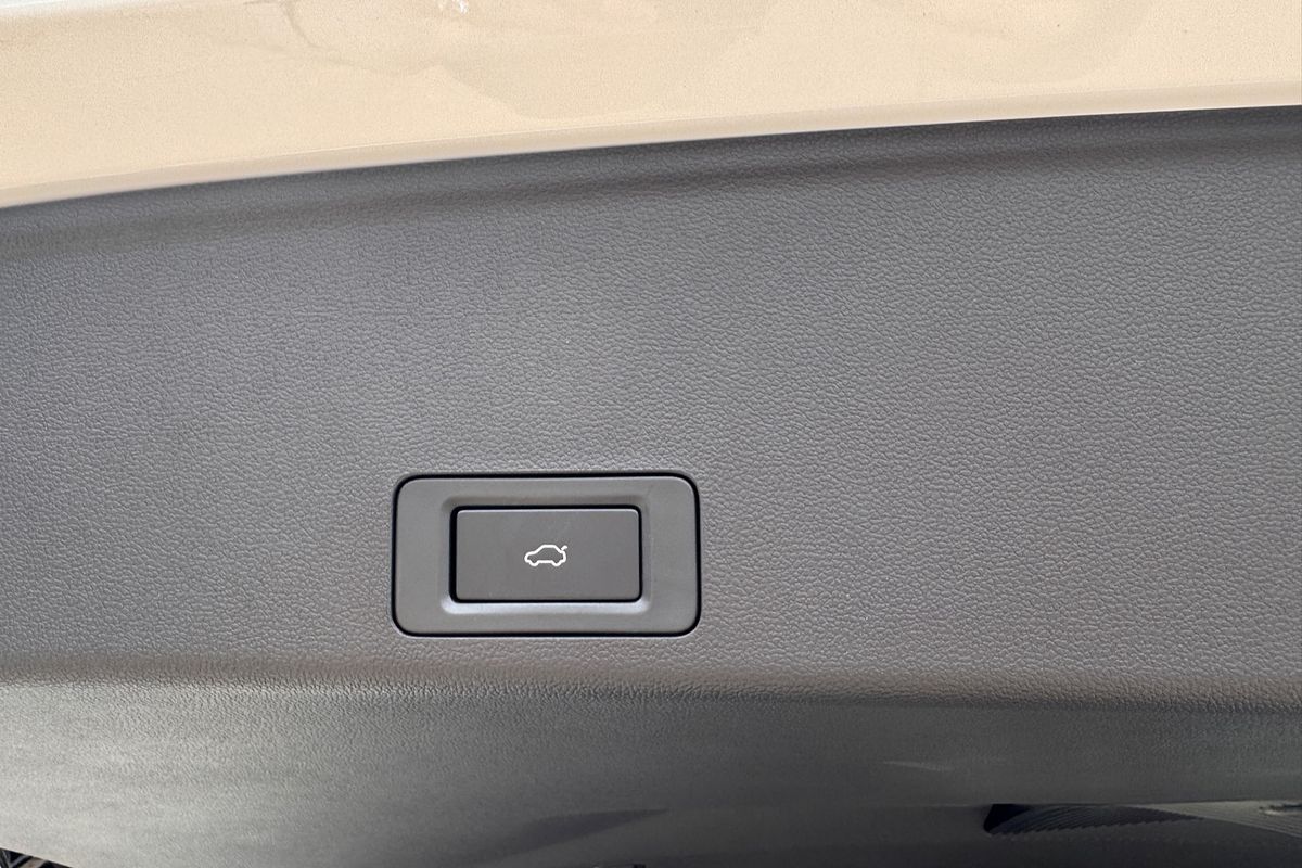 2025 Jaecoo J7 SHS Summit