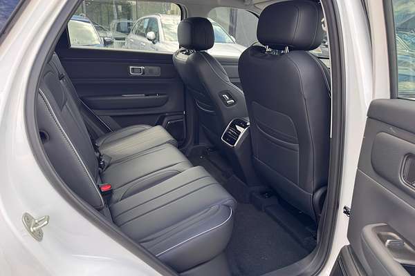 2025 Jaecoo J7 SHS Summit