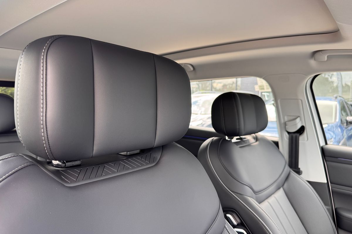 2025 Jaecoo J7 SHS Summit