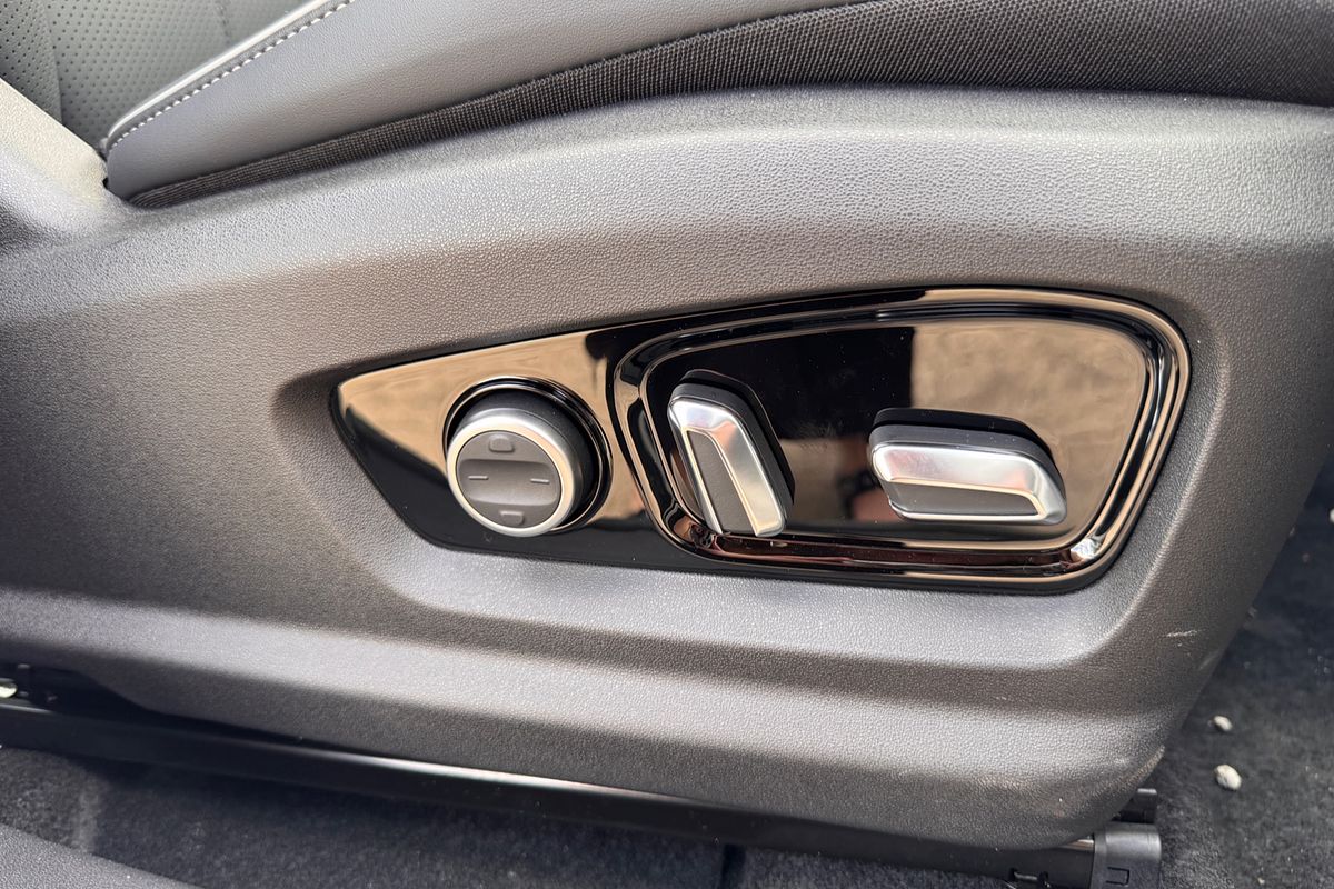 2025 Jaecoo J7 SHS Summit