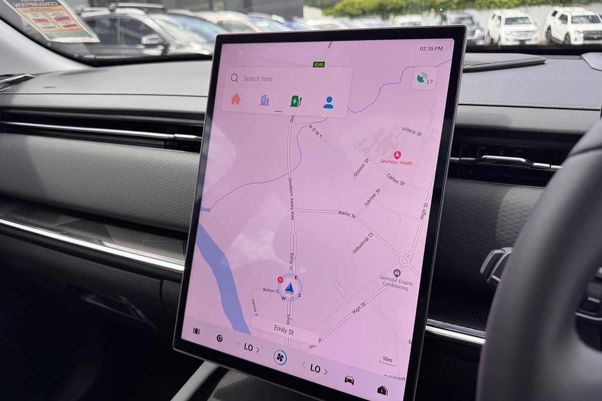 2025 Jaecoo J7 SHS Summit