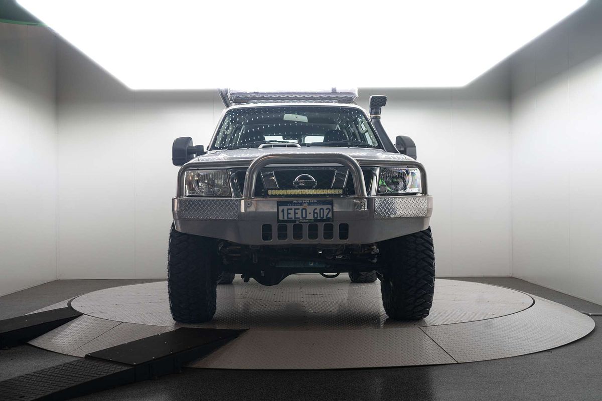 2013 Nissan Patrol ST Y61