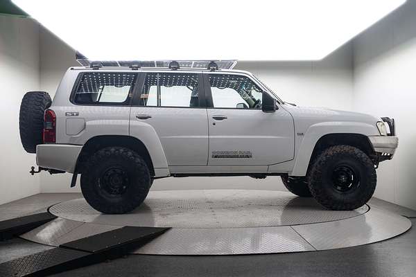 2013 Nissan Patrol ST Y61