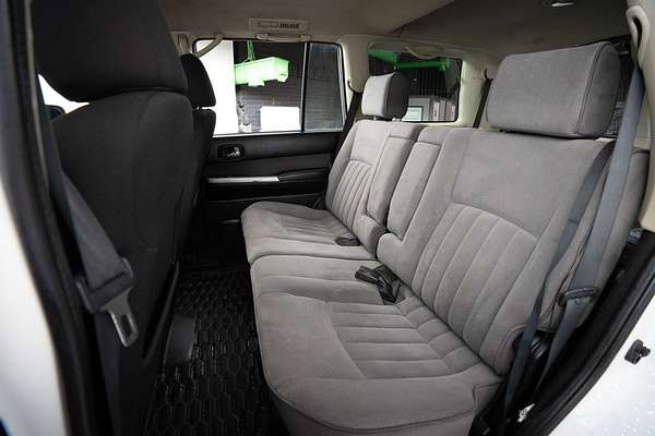 2013 Nissan Patrol ST Y61